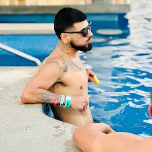 Meet your Posher, Brandon